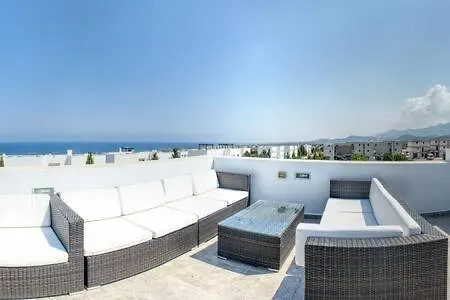 Joya Cyprus Diamond Deluxe Penthouse * Agios Amvrosios (Kyrenia)
